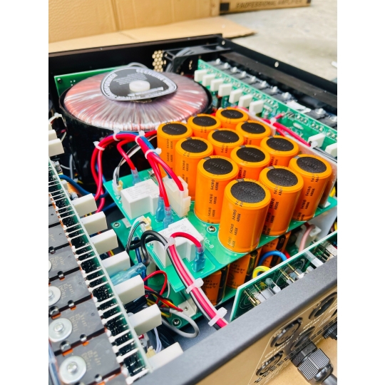 MAIN CÔNG SUẤT 2 KÊNH PA1.8 NGUỒN  XUYẾN CLASS GB