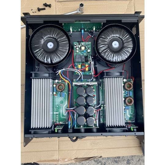 Main công suất VS3800 nguồn xuyến 3 kênh 